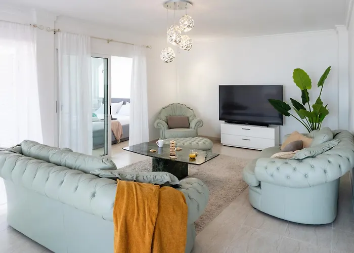 Дом отдыха Enchanting Portocervo