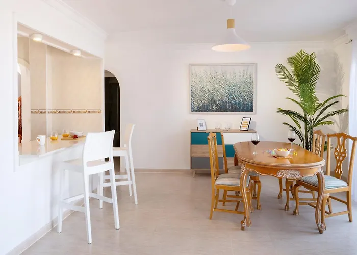 Enchanting Portocervo Адехе