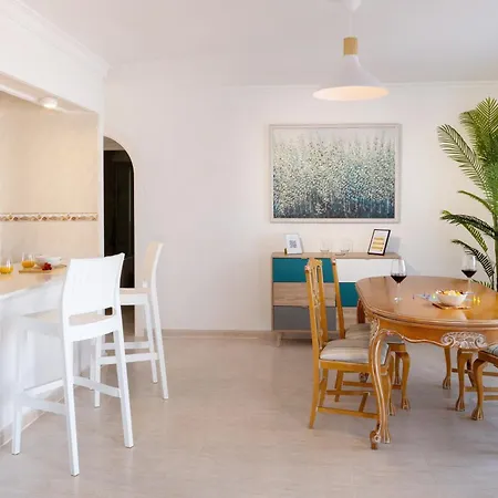 Enchanting Portocervo Адехе